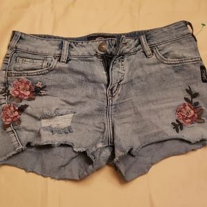 *Silver Jeans Co. Denim Shorts